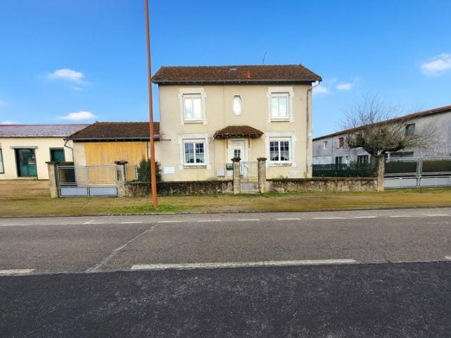 Maison vente à Bellac, Mézières-sur-issoire