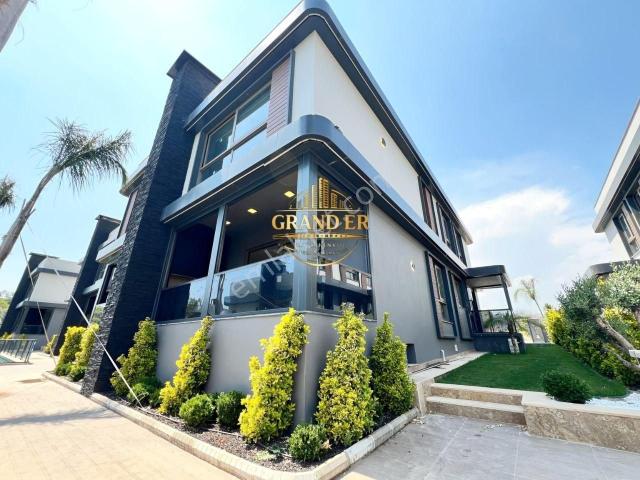 Mezitli, Mersin içerisinde satılık Villa