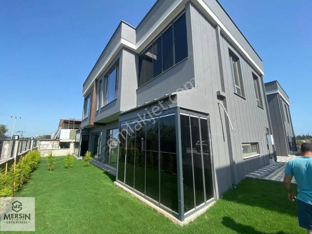Mezitli içerisinde kiralık Villa