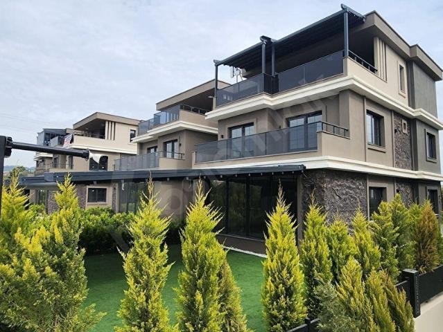 Mezitli, Mersin içerisinde satılık Villa