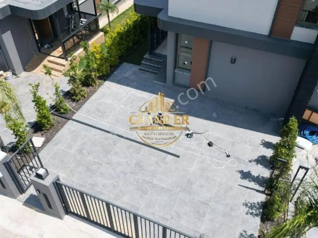 Mezitli, Mersin içerisinde satılık Villa