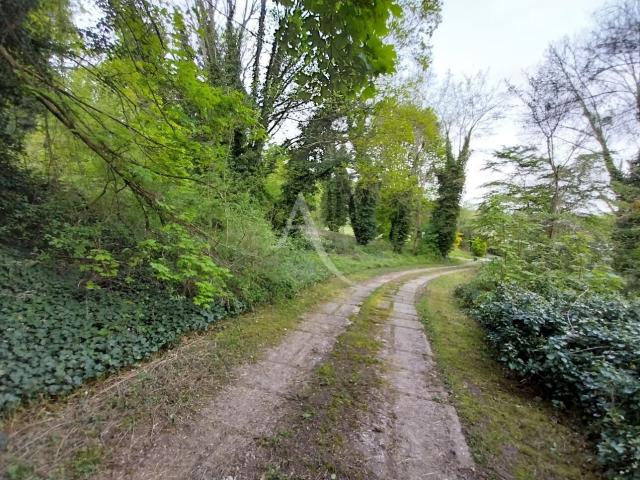 Terrain vente à Mantes-la-Jolie, Mézy-sur-seine
