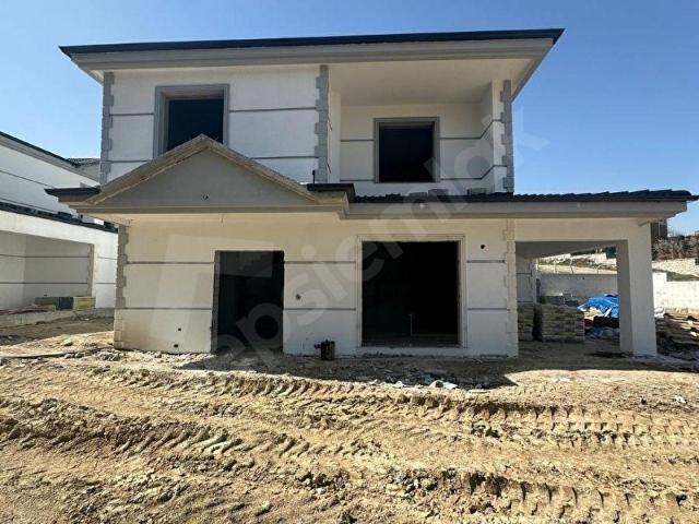 Yenimahalle, Ankara içerisinde satılık Villa