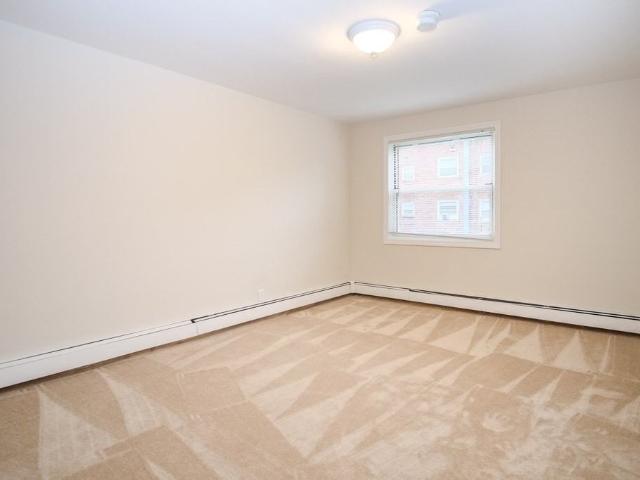 Apartment for rent in Lowell, Massachusetts