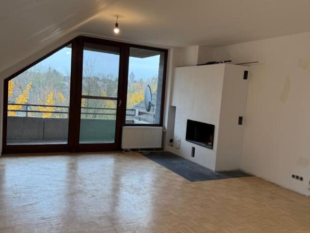 Dachgeschosswohnung mieten in Mönchengladbach, Nordrhein-Westfalen