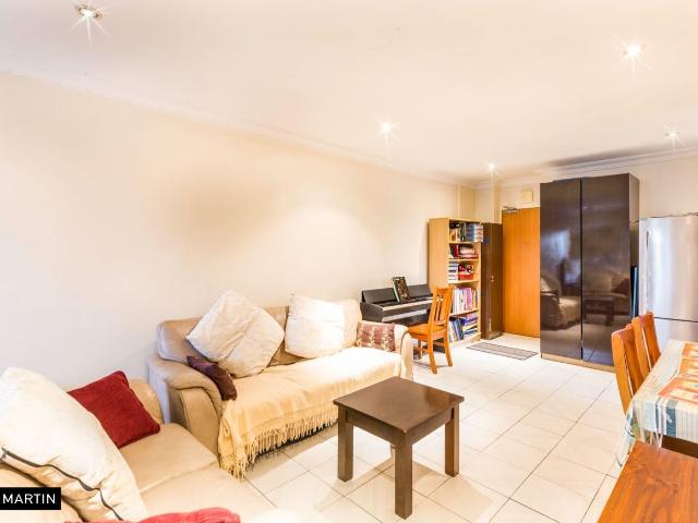 Apartment for rent in Eastlakes, Sydney