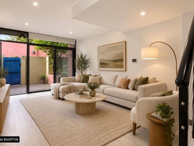 Townhouse for rent in Sydney, New South Wales