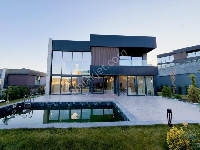 Şanliurfa içerisinde satılık Villa