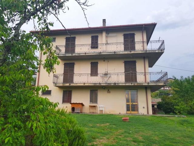 Villa Indipendente in vendita a Unione di comuni Montana Lunigiana, Filattiera