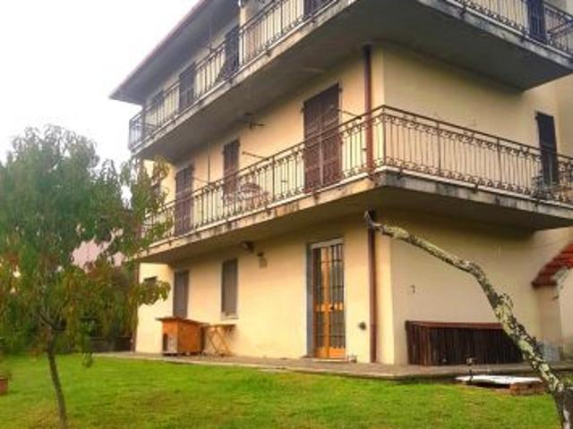 Villa Indipendente in vendita a Unione di comuni Montana Lunigiana, Filattiera