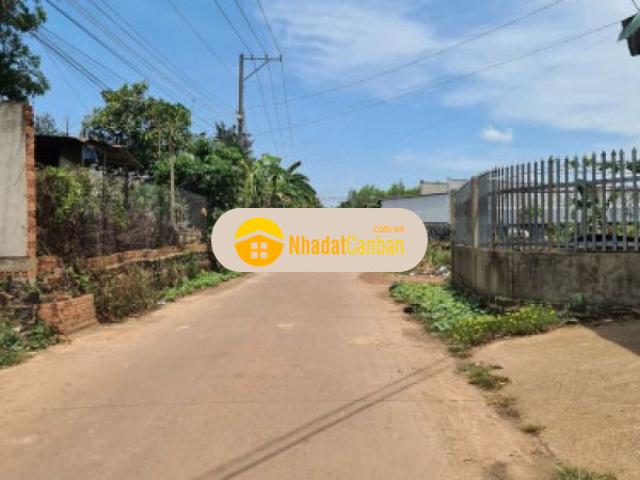 Mặt bằng bán