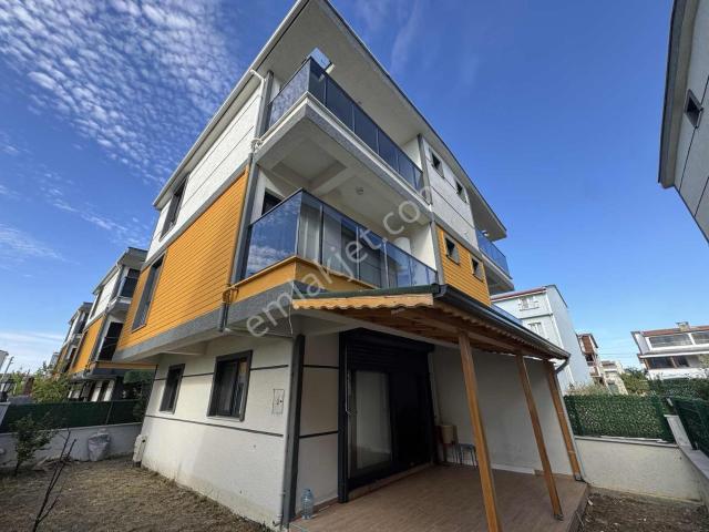 Marmaraereğlisi, Tekirdağ içerisinde satılık Villa