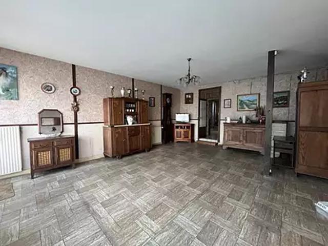 Maison vente à Nontron, Mialet