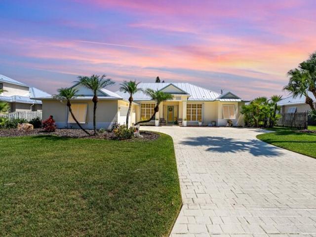 House for sale in Indialantic