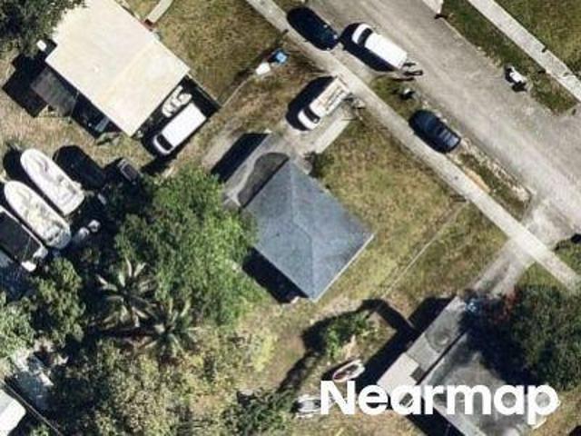 House for sale in West Park, Florida