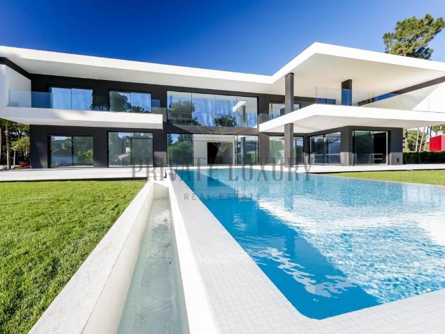 Vivenda venda em Herdade da Aroeira, Almada