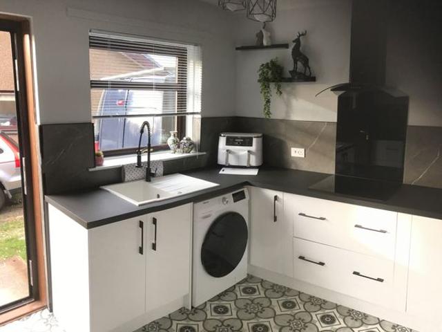 Apartment for rent in Drakemyre, Dalry