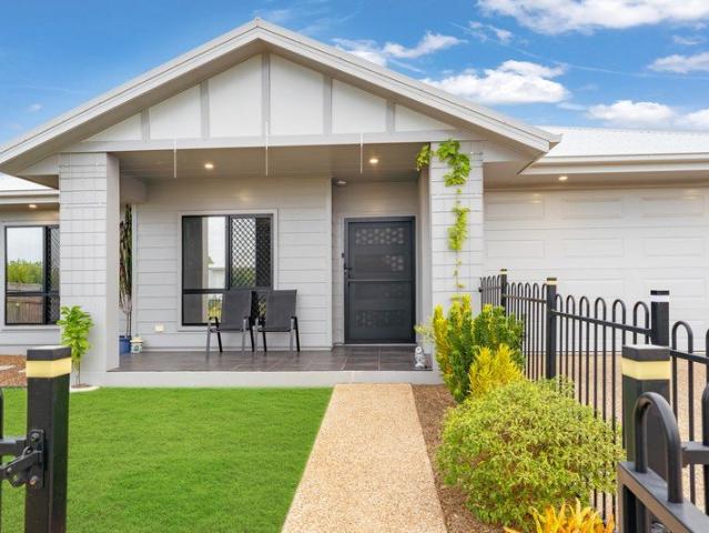 House for sale in Mount Low, Queensland