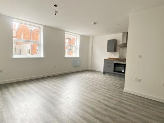 Apartment for rent in Sherford, Rumwell