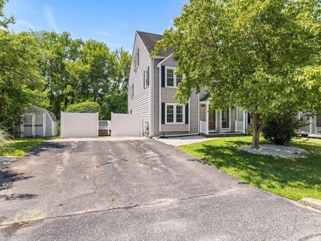 Condo for sale in Blackstone, Massachusetts