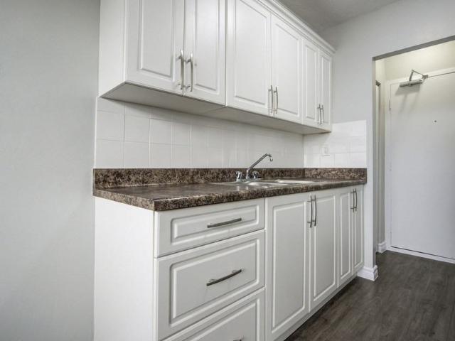 Apartment for rent in Ancaster, Ontario