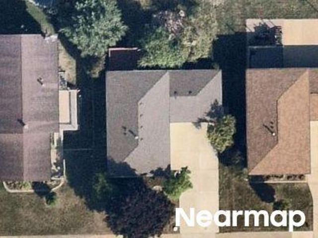House for sale in South Elgin, Illinois