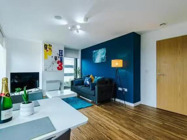 House for rent in Salford Quays, Salford