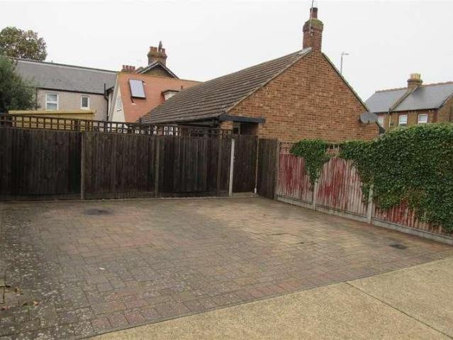 House for rent in Mickleburgh Hill, The Bridge