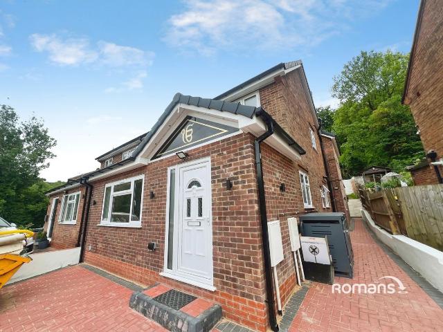 Apartment for rent in Totteridge, Tylers Green