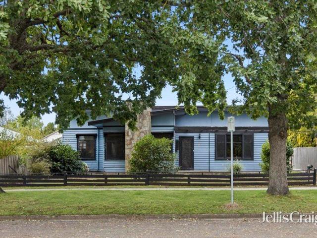 House for sale in Woodend, Victoria