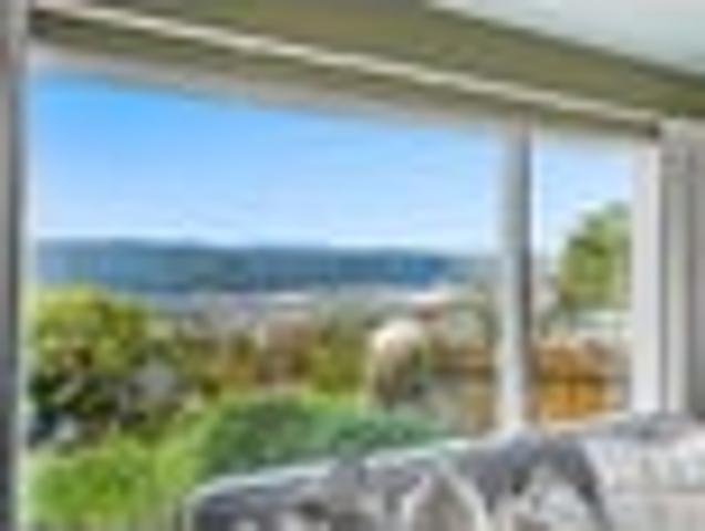 House for sale in Days Bay, Wellington