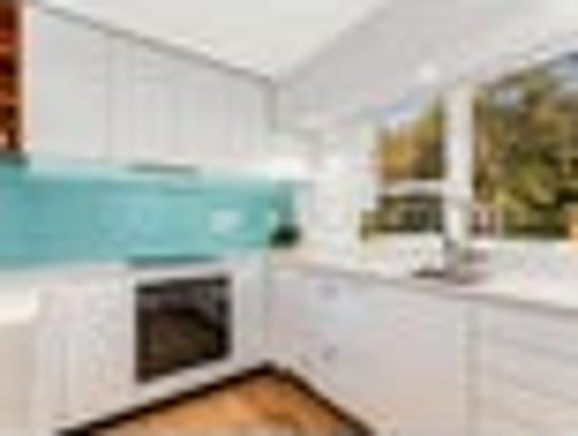 House for sale in Days Bay, Wellington