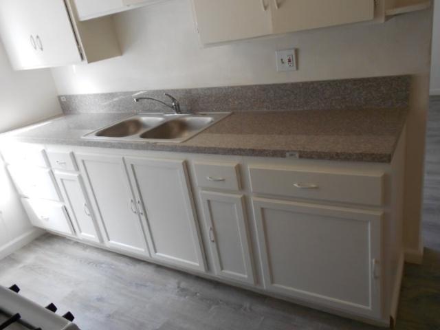 Room for rent in Canoga Park, California