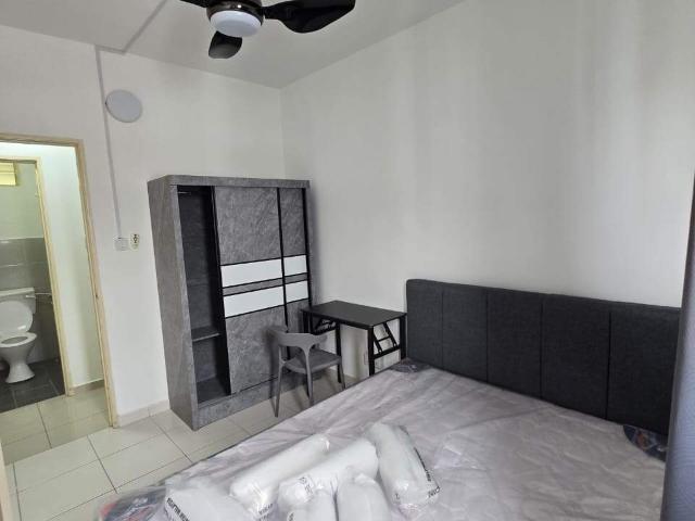 Room for rent in Georgetown, Penang