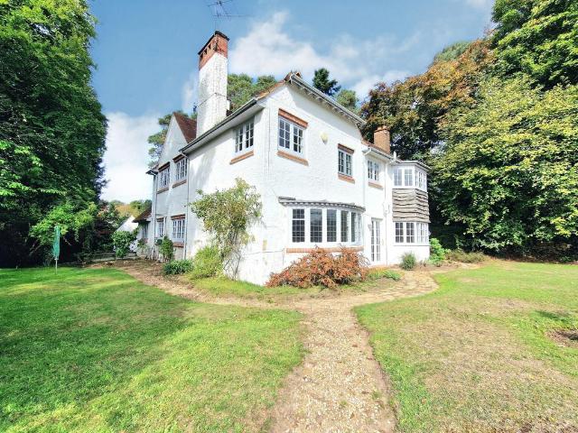 House for rent in Wrecclesham, Fole