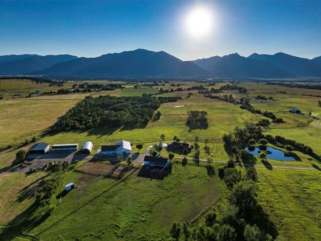 House for sale in Stevensville