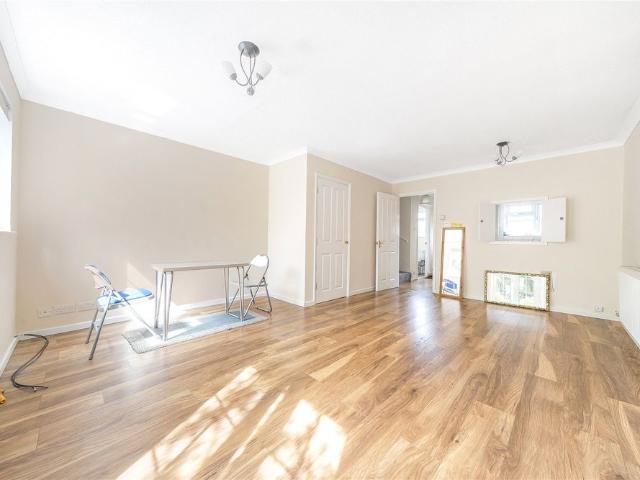 House for rent in Epsom, Surrey