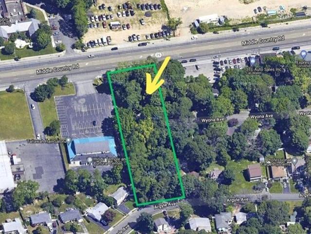 Land for sale in Selden