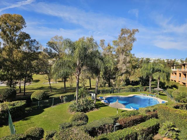 Apartamento en alquiler en Atalaya-Isdabe, Costa del Sol Occidental