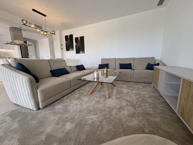 Apartamento en alquiler en Atalaya