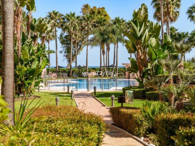 Apartamento en alquiler en Barriada Islas Canarias, Costa del Sol Occidental