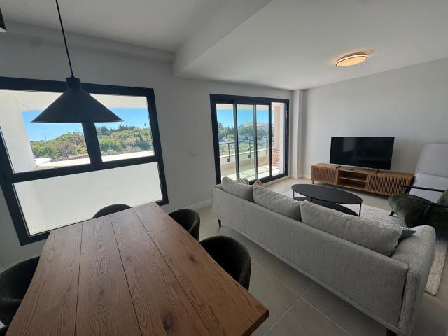 Apartamento en alquiler en Barriada Islas Canarias, Costa del Sol Occidental