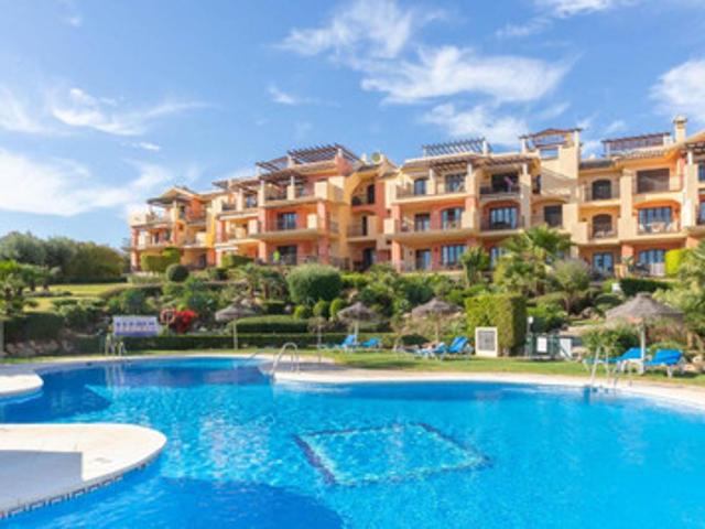 Apartamento en alquiler en Artola, Costa del Sol Occidental
