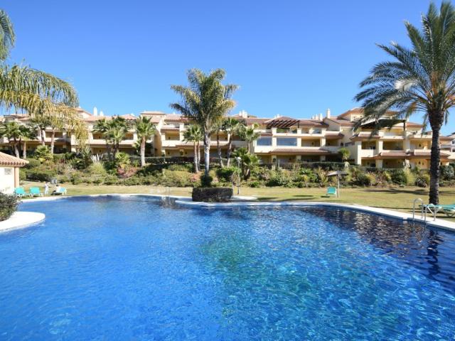 Apartamento en alquiler en Rícmar, Costa del Sol Occidental