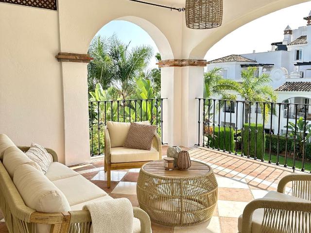 Apartamento en alquiler en Marbella, Nagüeles