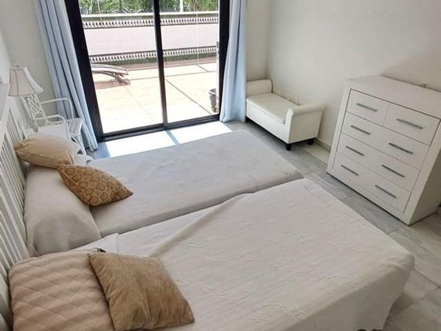 Apartamento en alquiler en Finestrat, Urbanización Galandú