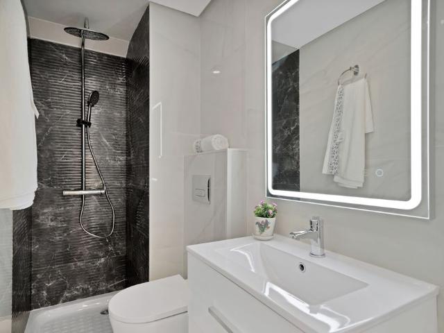 Apartamento en alquiler en Finestrat, Urbanización Galandú