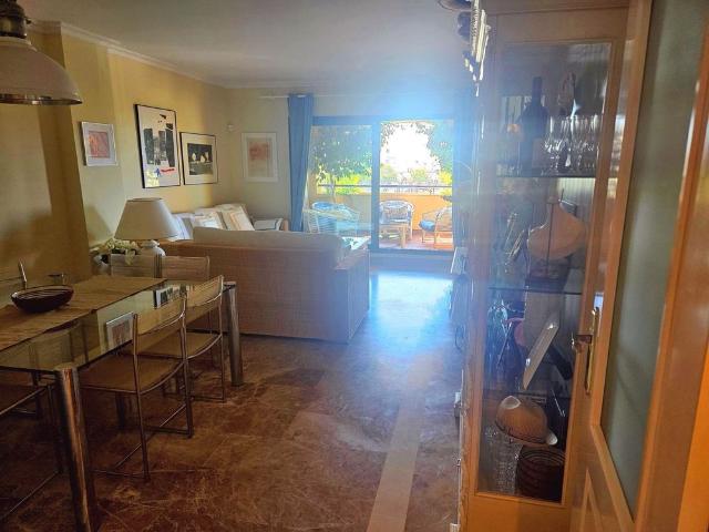 Apartamento en alquiler en Finestrat, Urbanización Galandú