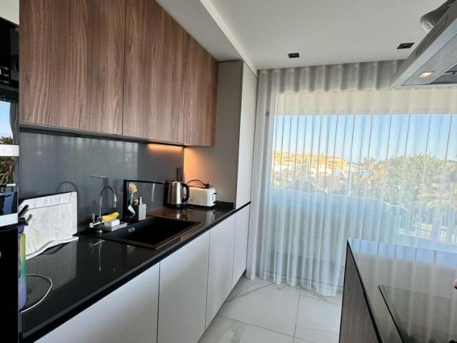 Apartamento en alquiler en Finestrat, Urbanización Galandú