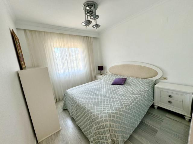 Apartamento en alquiler en Finestrat, Urbanización Galandú